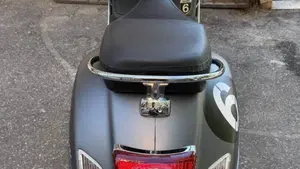 Vespa GTS 300 Super (2008 - 16)  (4)