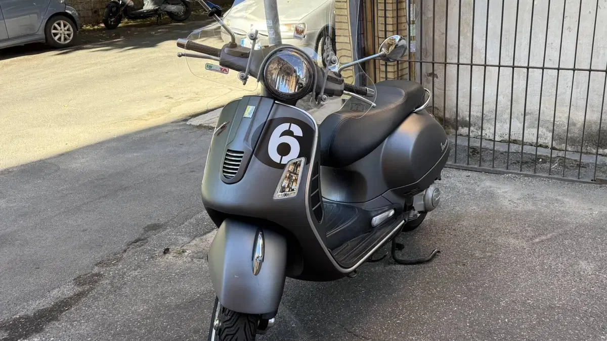 Vespa GTS 300 Super (2008 - 16)  (7)