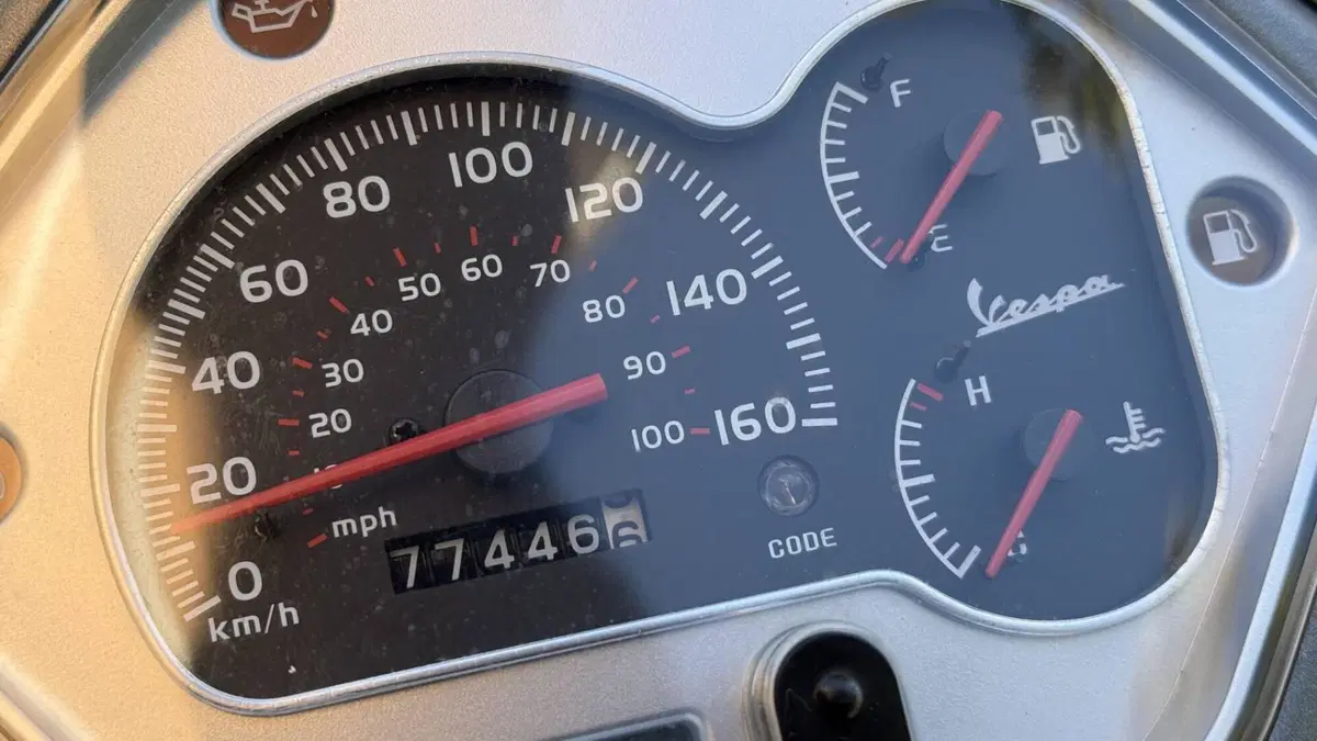 Vespa GTS 300 Super (2008 - 16)  (11)