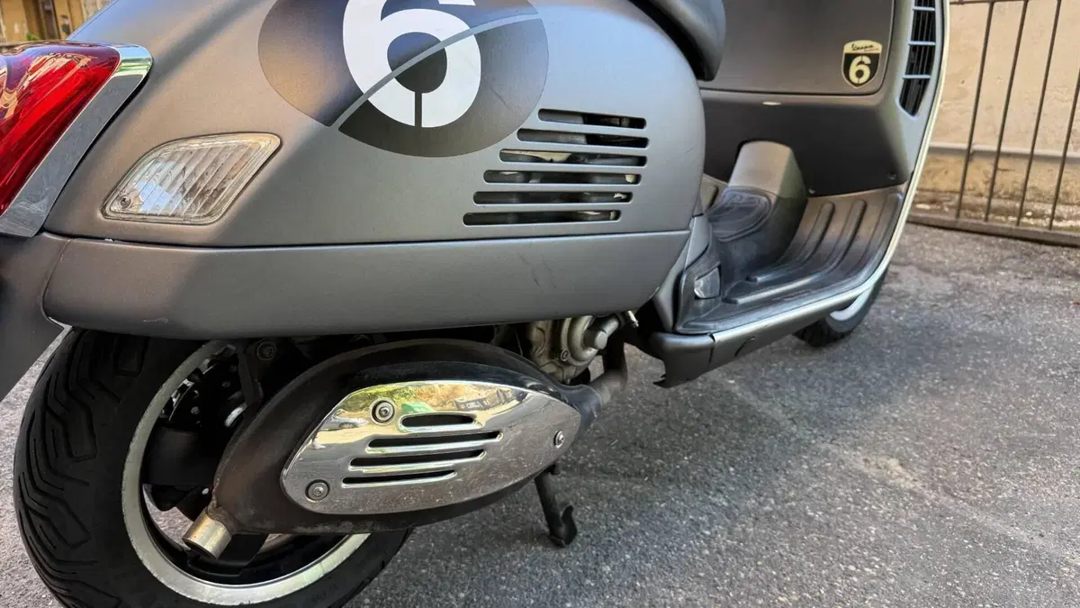 Vespa GTS 300 Super (2008 - 16)  (17)