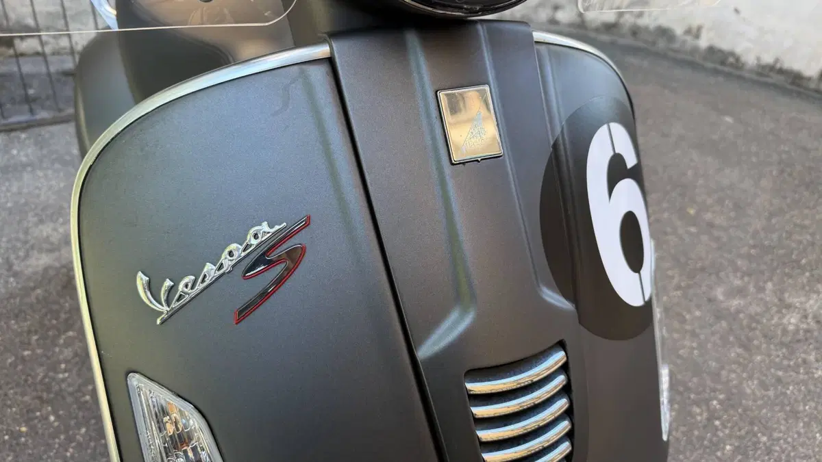 Vespa GTS 300 Super (2008 - 16)  (20)