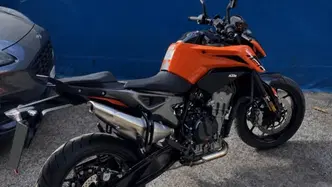 KTM 790 Duke L (2023 - 24) usata
