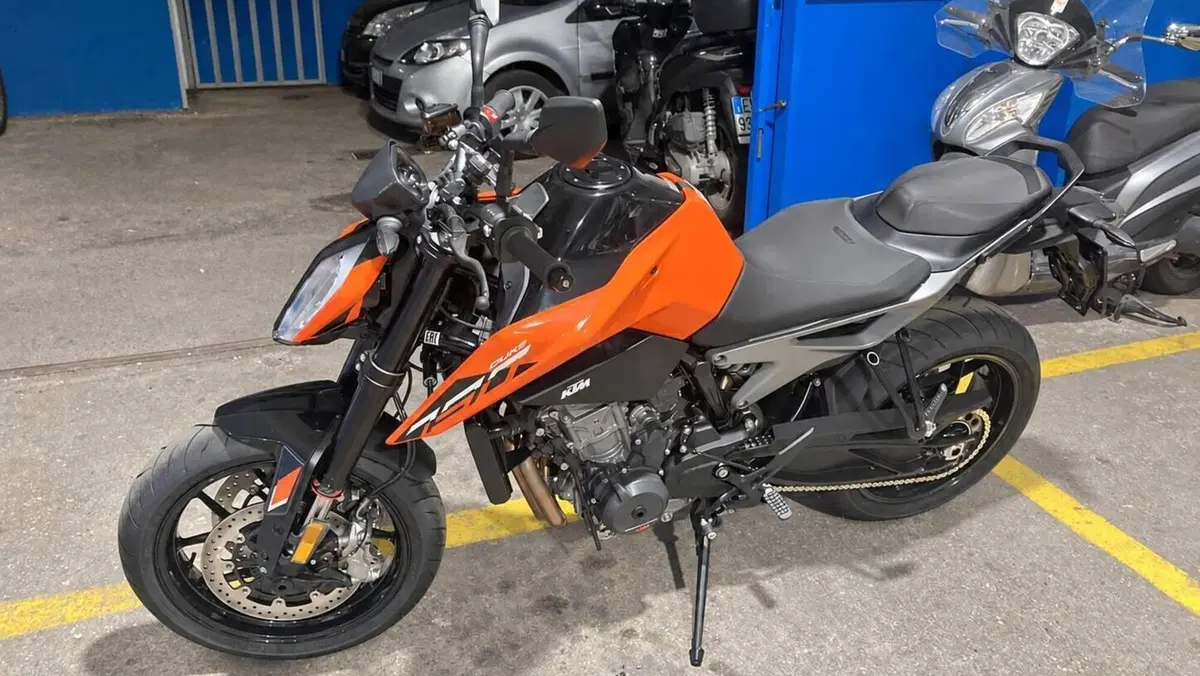 KTM 790 Duke L (2023 - 24)  (2)