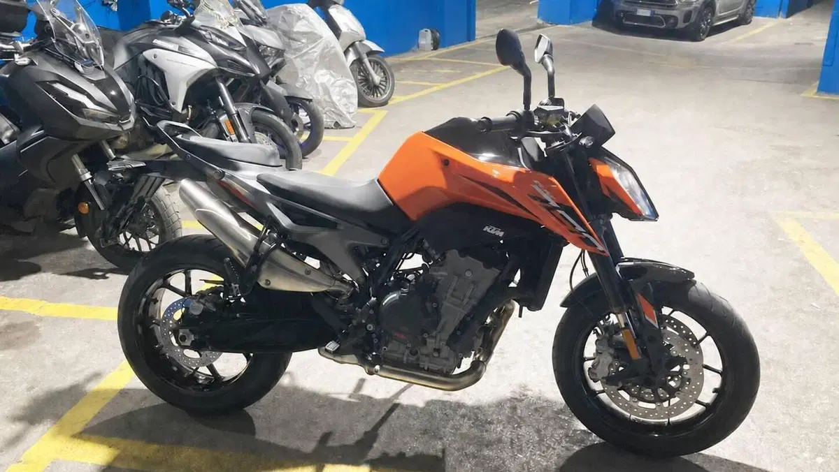 KTM 790 Duke L (2023 - 24)  (4)