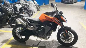 KTM 790 Duke L (2023 - 24)  (4)