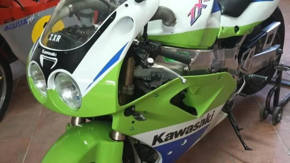 Kawasaki ZXR 750 (1991 - 92)  (7)