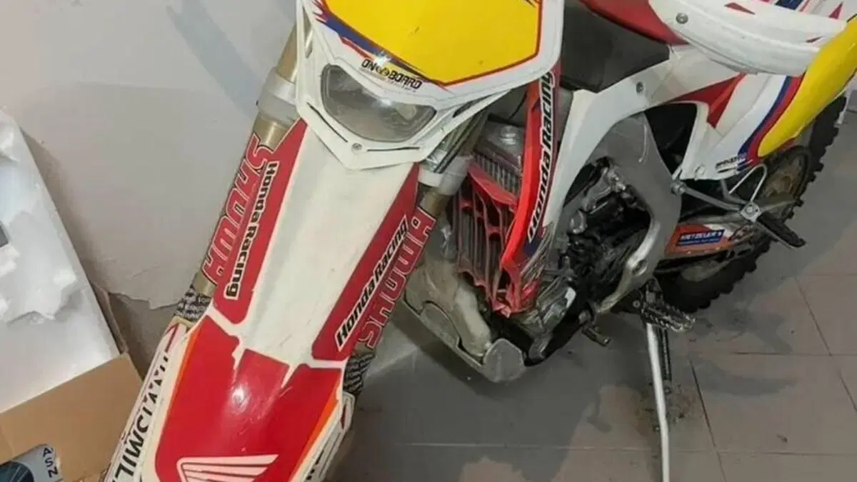 Honda CRF 300R Enduro (2014)  (2)