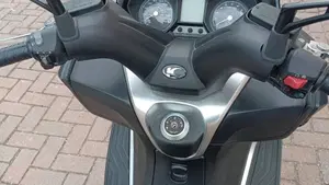 Kymco Downtown 350i TCS (2021 - 25)  (6)