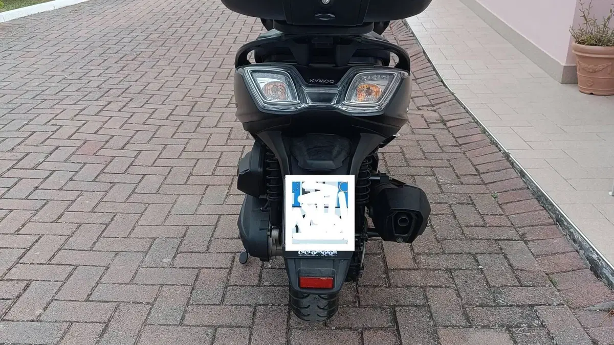 Kymco Downtown 350i TCS (2021 - 25)  (4)