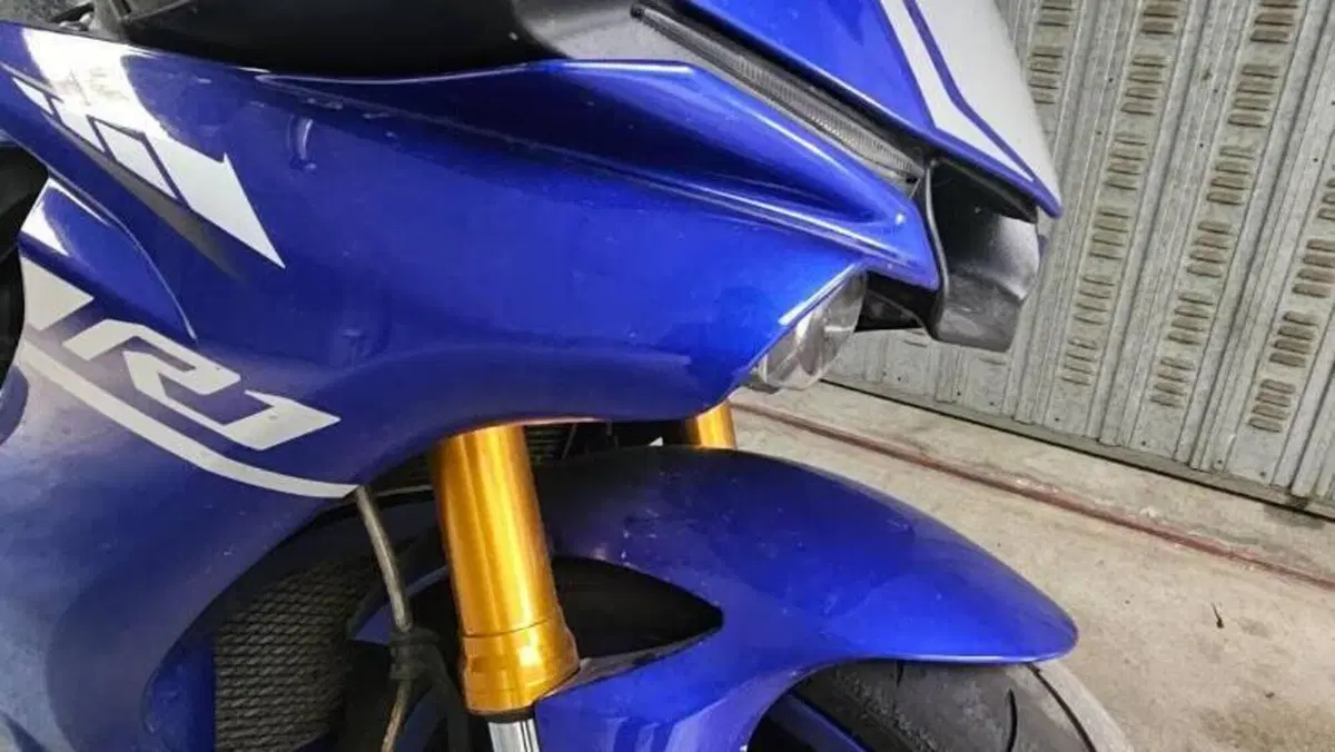 Yamaha YZF R1 (2017 - 19)  (3)