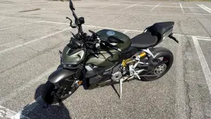 Ducati Streetfighter V2 (2022 - 24)  (2)