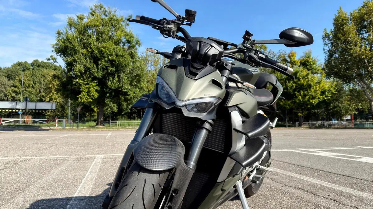 Ducati Streetfighter V2 (2022 - 24)  (3)