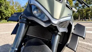 Ducati Streetfighter V2 (2022 - 24)  (4)