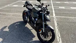 Ducati Streetfighter V2 (2022 - 24)  (8)