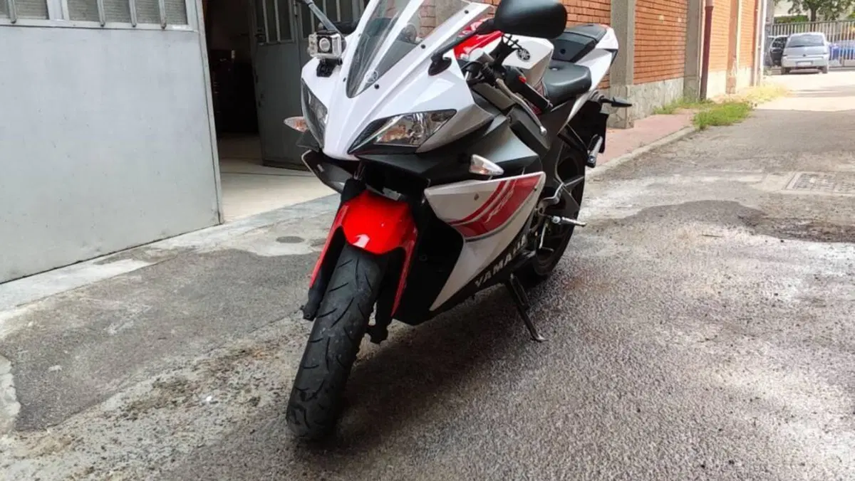 Yamaha YZF R125 (2008 - 13) 