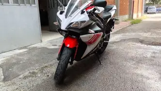 Yamaha YZF R125 (2008 - 13) usata