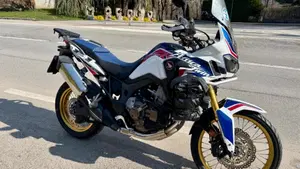 Honda Africa Twin CRF 1000L DCT ABS Travel Edition (2016 - 17)  (3)