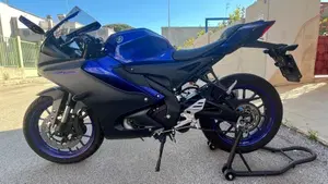 Yamaha YZF R125 (2023 - 26)  (2)