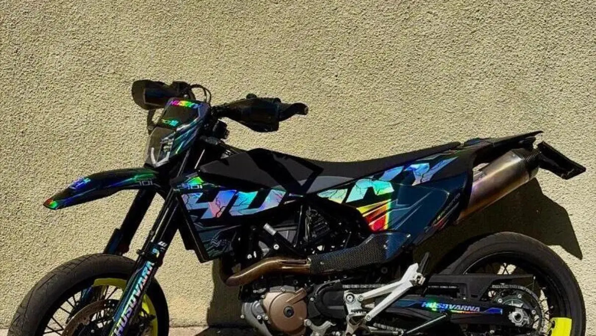 Husqvarna 701 Supermoto (2023 - 25)  (5)