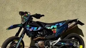 Husqvarna 701 Supermoto (2023 - 25)  (5)