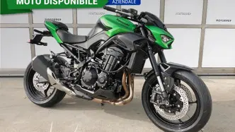 Kawasaki Z 900 (2025 - 27) usata