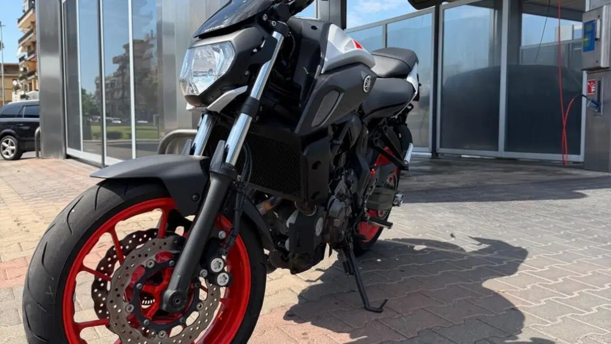 Yamaha MT-07 (2018 - 20)  (2)
