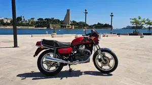 Honda   (2)
