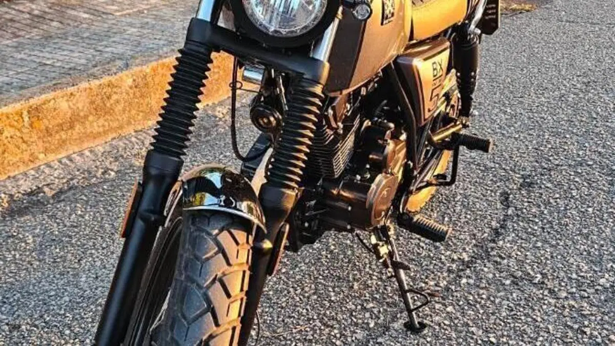 Brixton Motorcycles BX 125 Cromwell (2020)  (3)