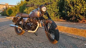 Brixton Motorcycles BX 125 Cromwell (2020)  (5)