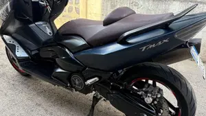 Yamaha T-Max 500 (2008 - 12)  (7)