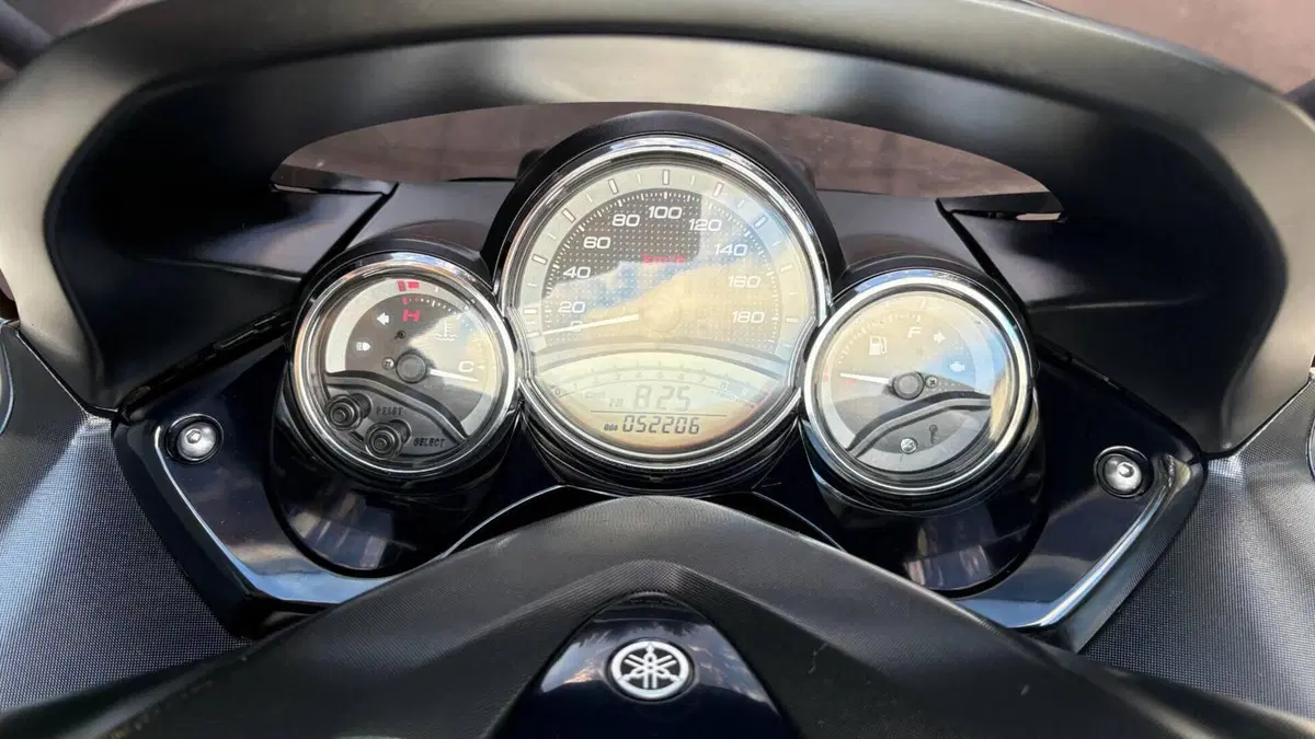 Yamaha T-Max 500 (2008 - 12)  (17)