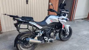 Benelli TRK 251 (2022 - 25)  (3)