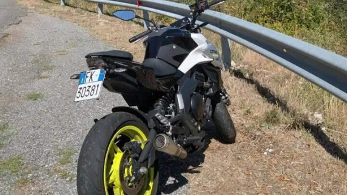 CFMOTO 650NK (2021 - 24)  (2)