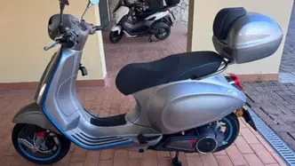 Vespa Vespa Elettrica 70 (2020 - 24) usata