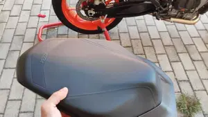 KTM 890 Duke R (2021 - 23)  (6)