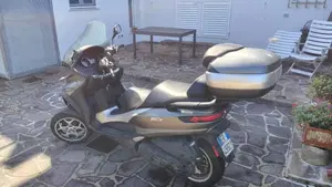 Piaggio Mp3 500 Hpe Business ABS ASR (2019 - 20)  (3)