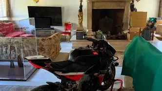 Aprilia RSV4 1100 Factory (2021 - 24)