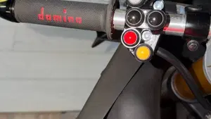 Aprilia RSV4 1100 Factory (2021 - 24)  (12)