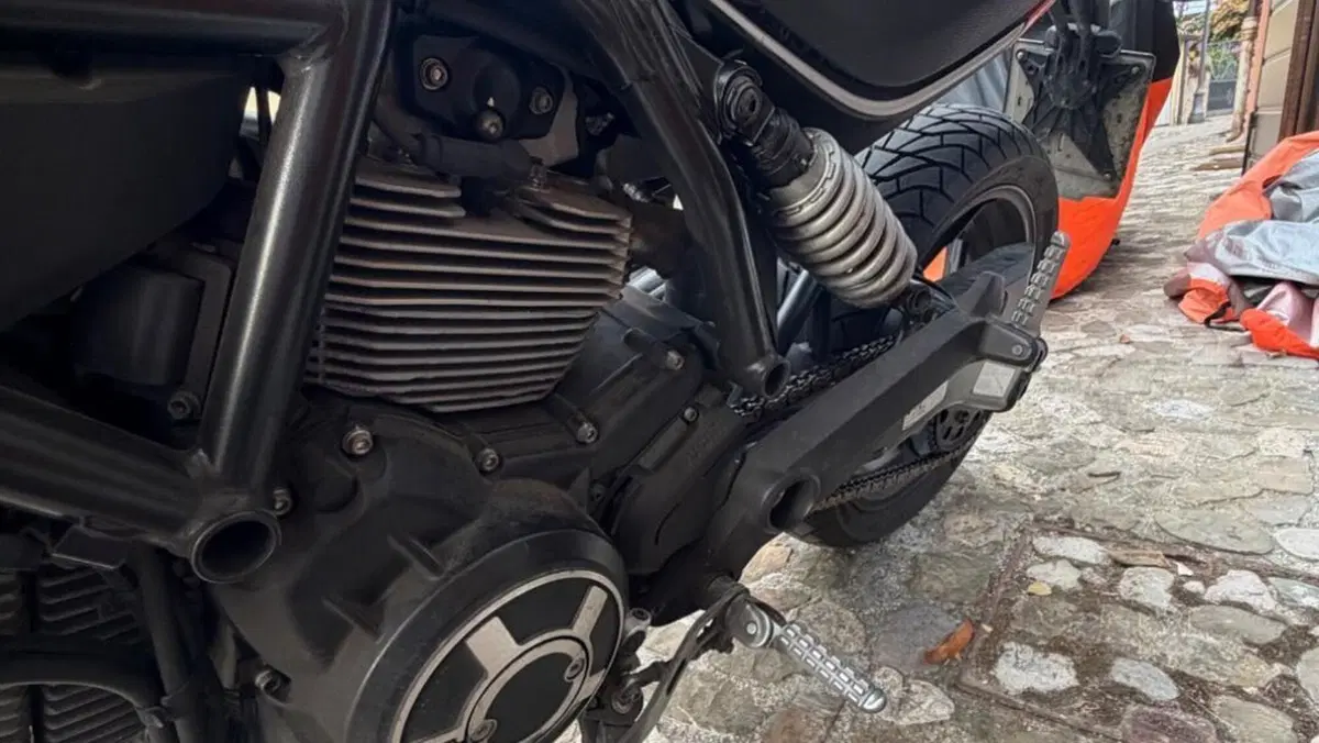 Ducati Scrambler 400 Sixty 2 (2016 - 21)  (3)