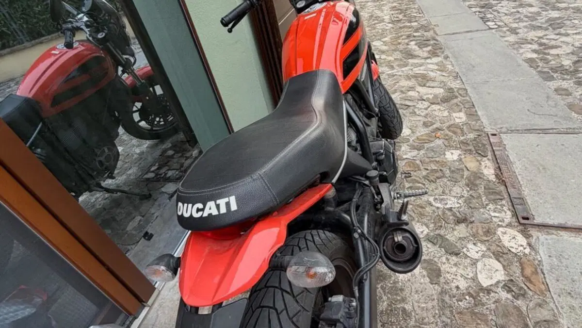 Ducati Scrambler 400 Sixty 2 (2016 - 21)  (9)