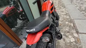 Ducati Scrambler 400 Sixty 2 (2016 - 21)  (9)