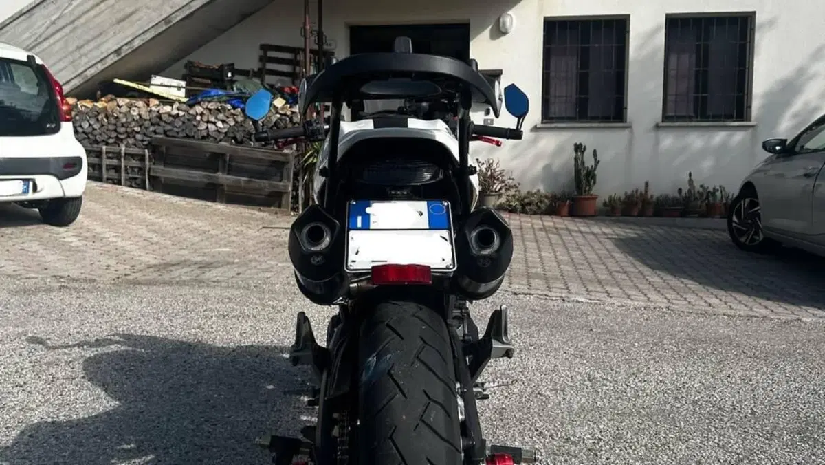 Ducati Monster 696 (2008 - 13)  (8)