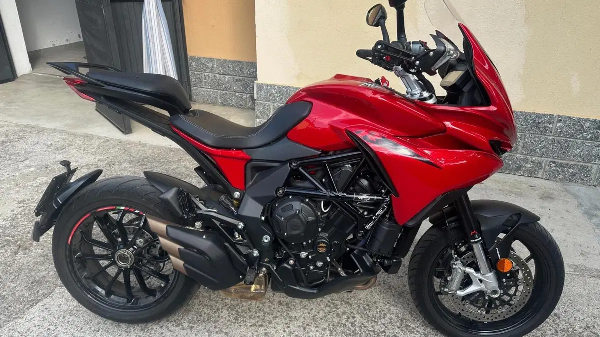 MV Agusta Turismo Veloce 800 R (2023 - 26)  (11)