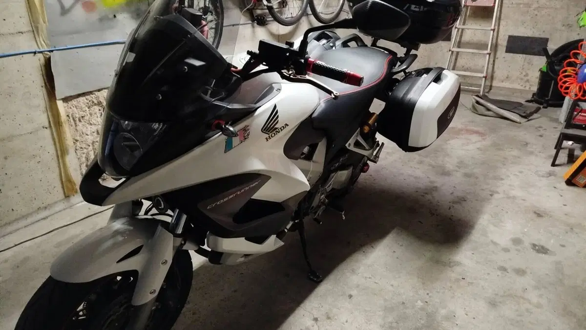 Honda Crossrunner ABS (2010 - 14)  (3)