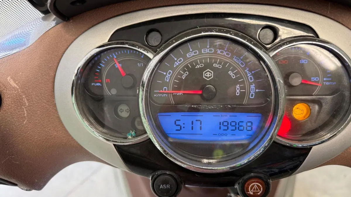 Piaggio Beverly 300 S i.e. ABS-ASR (2016 - 20)  (5)