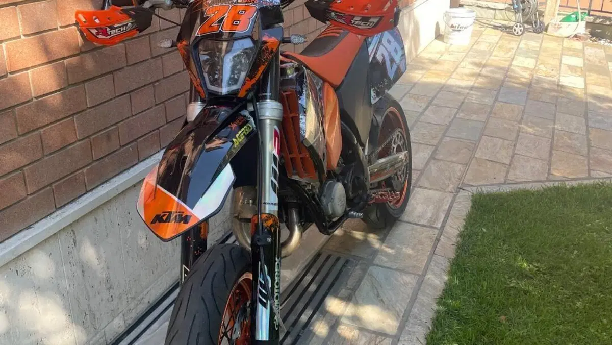KTM 125 EXC (2005) 