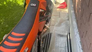 KTM 125 EXC (2005)  (2)