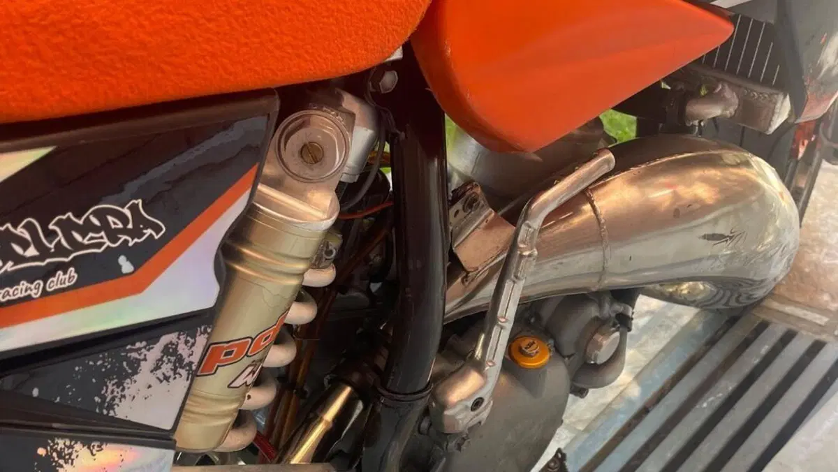 KTM 125 EXC (2005)  (6)