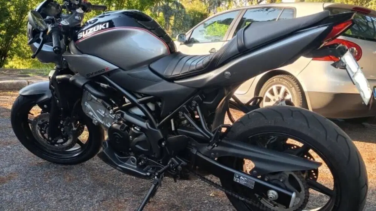 Suzuki SV 650 X (2018 - 20)  (4)