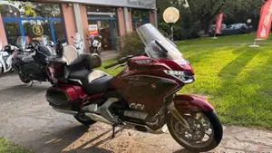Honda GL 1800 Gold Wing Tour DTC (2018 - 20)  (4)